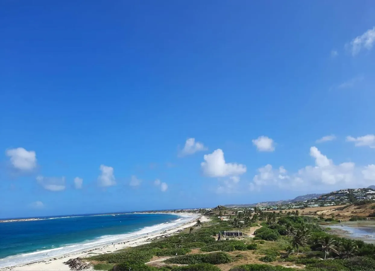 Studio 16 Vue Mer Orient Beach オリエントベイ 0*,  シント・マールテン
